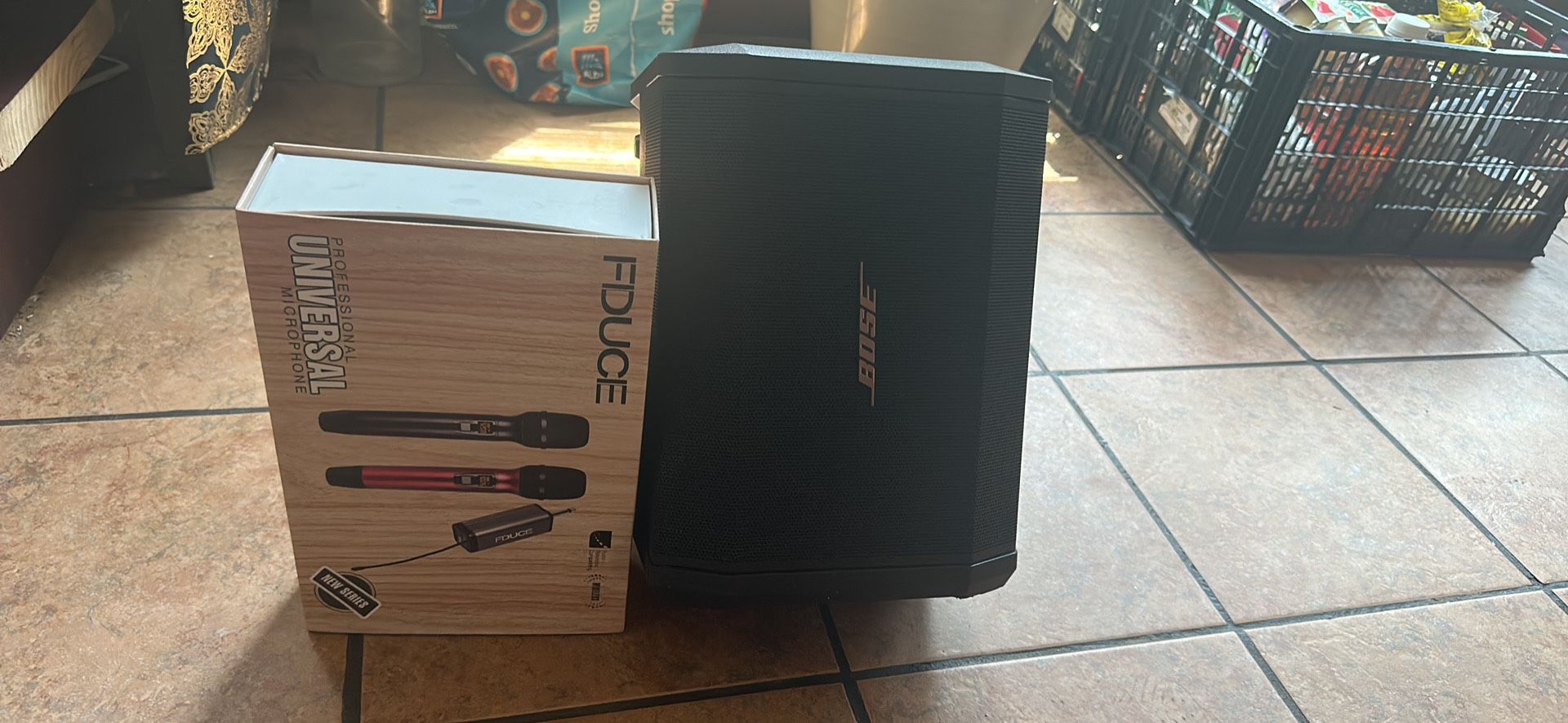 Bose Karaoke Speaker With The Micrófono