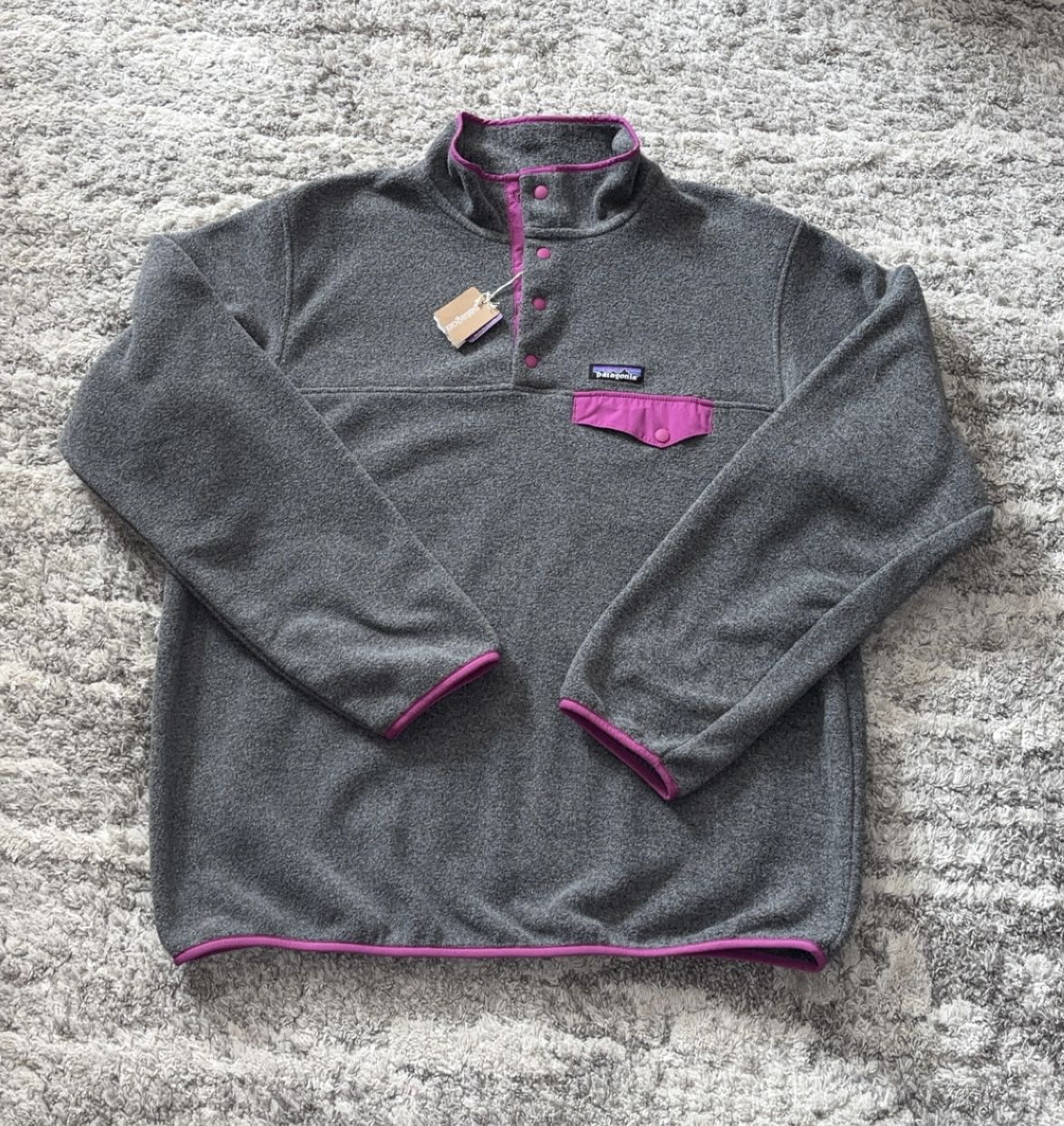 New Patagonia T Snap Fleece Size Women’s XL