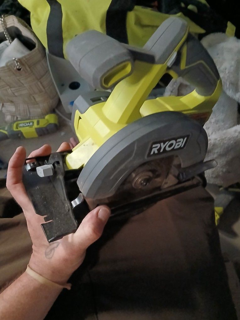 Ryobi 18v Cordless Circular Saw