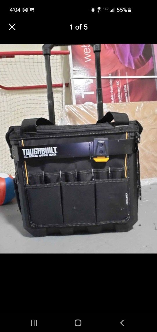 Toughbuilt XL rolling tool box/ bag