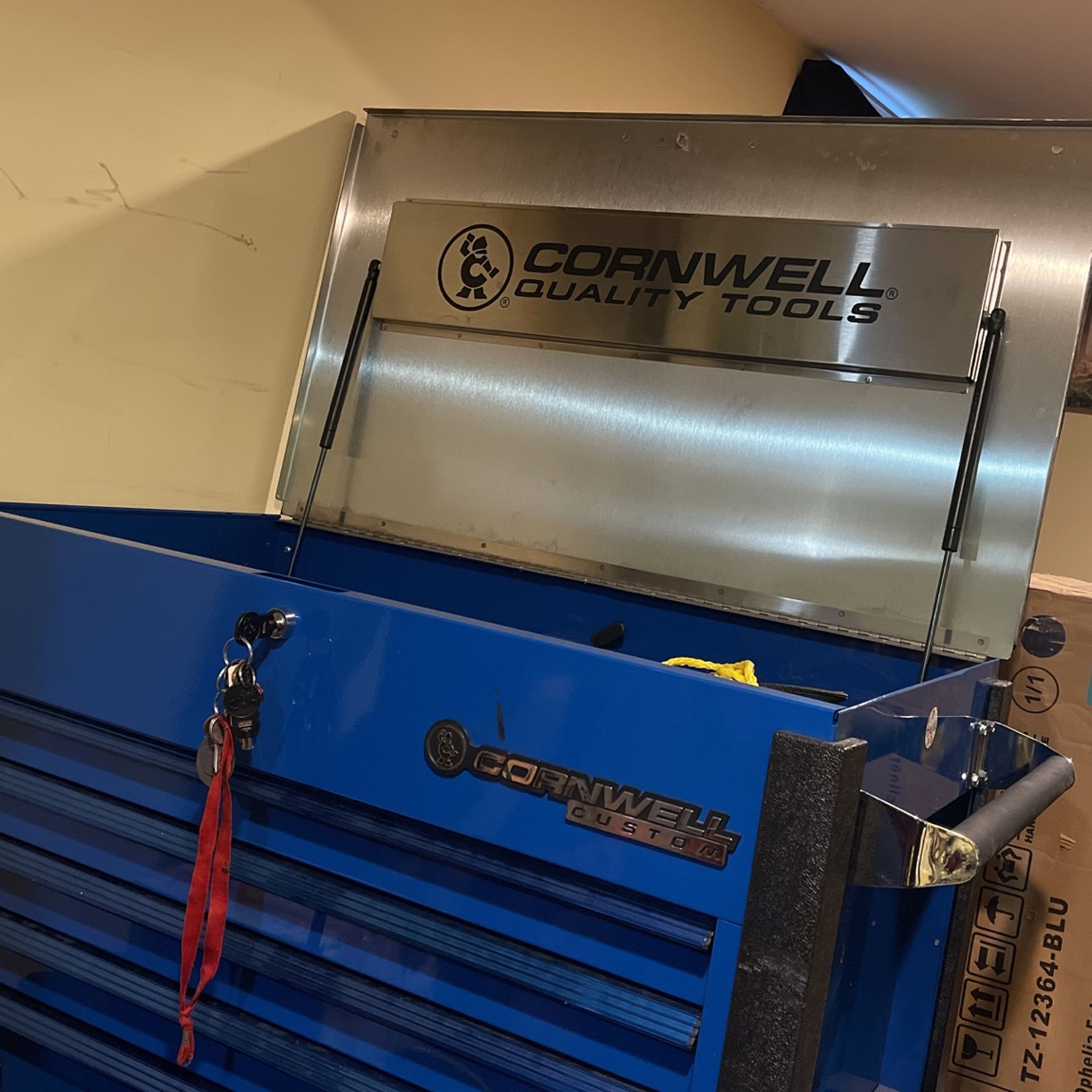 Cornwell Tools Custom 7 drawer Tool Box - $1000 