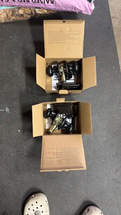 Oil rubbed bronzer door handles