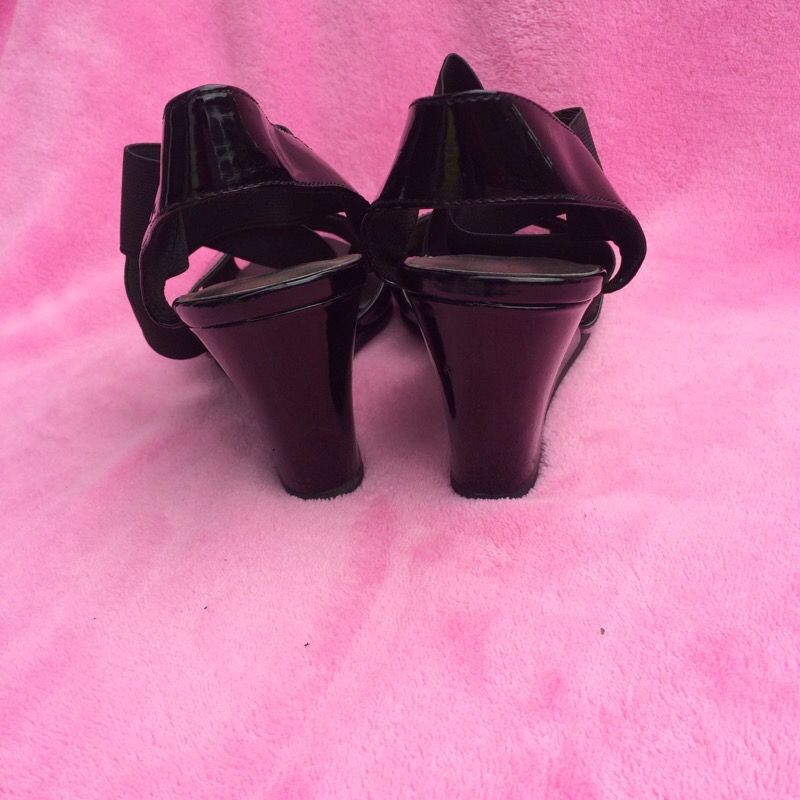 Black summer shoes