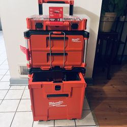 Milwaukee New 3pcs Packout Set Around $500 If You Buy Separate So $400 Firm 