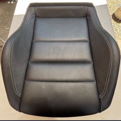 08-14 Mercedes C250 C300 C350 / 10-16 E350 E450 E550 Coupe Front Left Driver Lower Seat Cushion Black