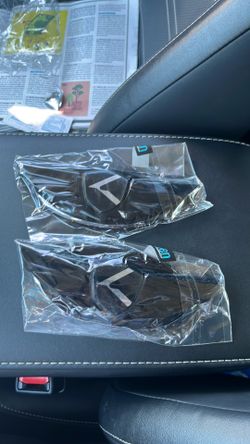 New Kia Hood, Steering wheel, andTire Emblems