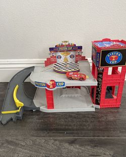 Rare Disney Pixar Cars Piston Cup Racing Garage (stickers Messed Up) $75