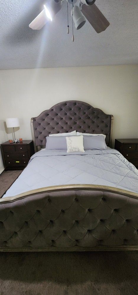 Queen Bed