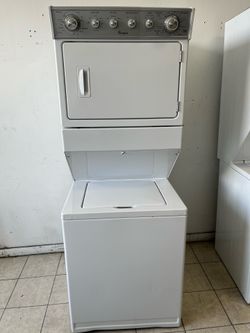 Washer and dryer Whirlpool 27”