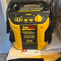 Ever start Jumper box 1000a Like New