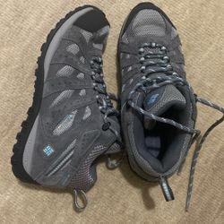 Columbia Walking Hiking Shoes