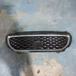 2022-2025 Toyota Corolla Cross Front Grille OEM 