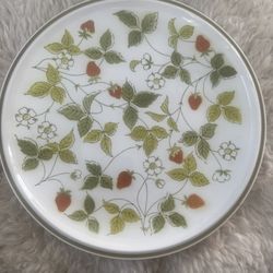 Vintage Strawberry Print Japanese Plate