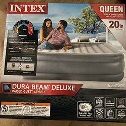 New queen air mattress