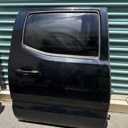 2016-2023 TOYOTA TACOMA REAR RIGHT PASSENGER RH SIDE DOOR OEM ASSEMBLY 