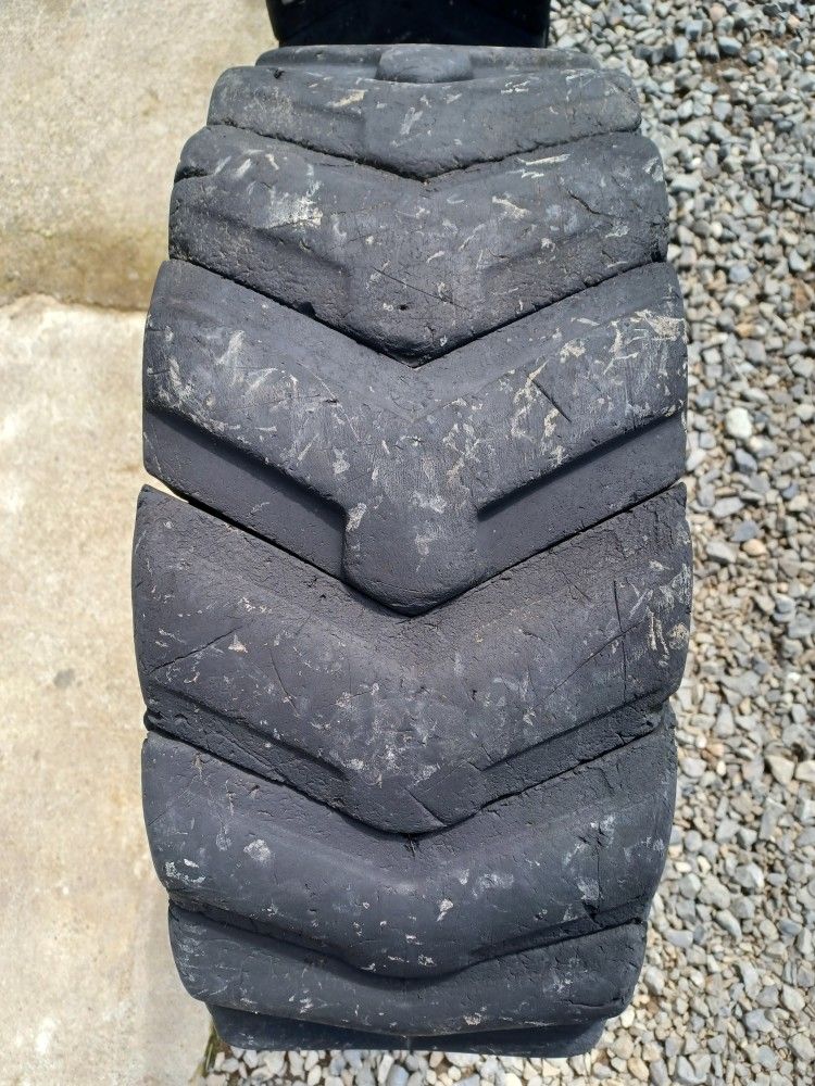 Bobcat Skid Steer Tires