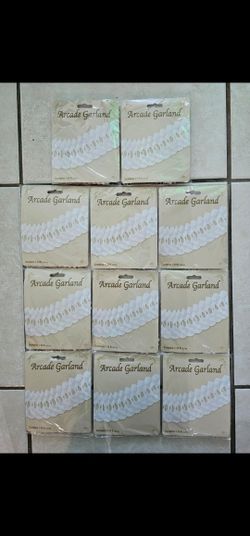 A Beistle Creation 1998 Arcade Garland Hanging Decoration Lot Of 11 Contains 1-12ft each  New