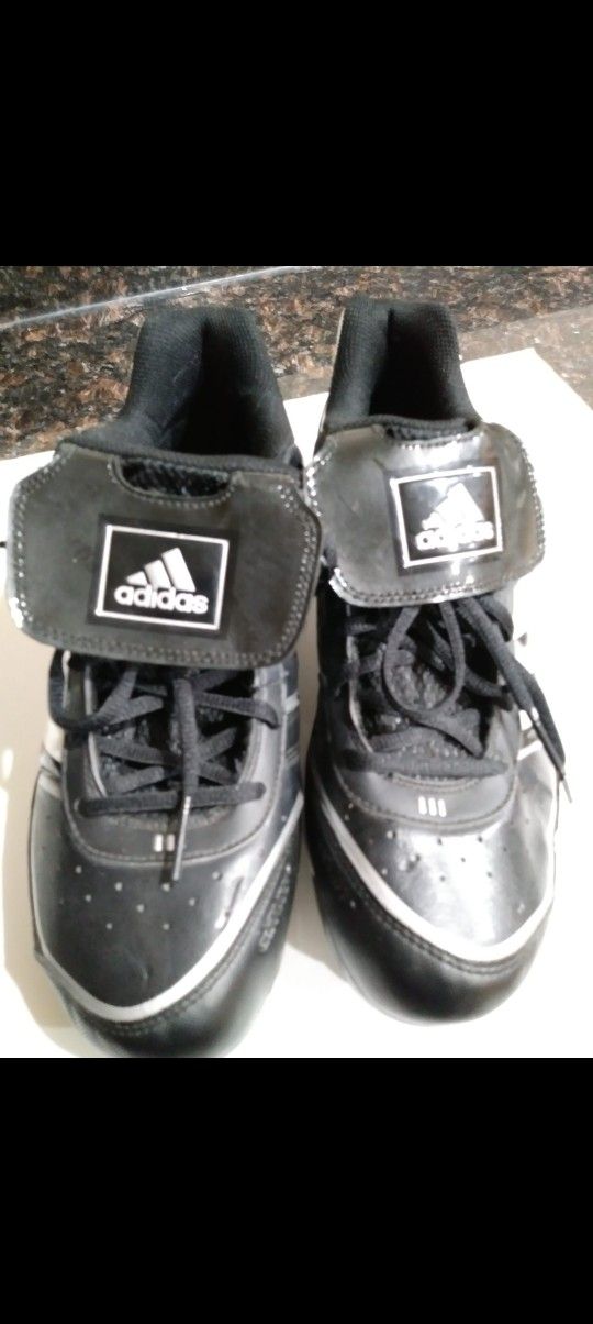 ADIDAS CLEATS UNISEX SIZE 10