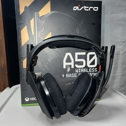 Astro A50 Headset + Base station 