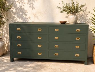 Hearthside Eight Drawer Dresser