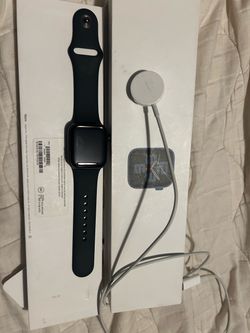 Apple Watch SE 2nd Gen 40mm Midnight