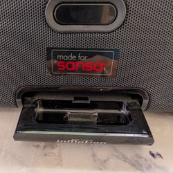 Ipod Stereo. It's For An Older One With Charger