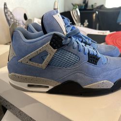 Jordan 4 University Blue