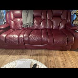 Deluxe Leather Sofa’s And Chairs, 