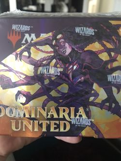 Dominaria United Collector Booster