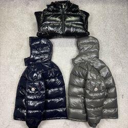 Moncler Maya jacket men size 6 in hand