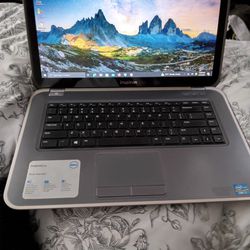 Dell I7 Laptop Touch Screen
