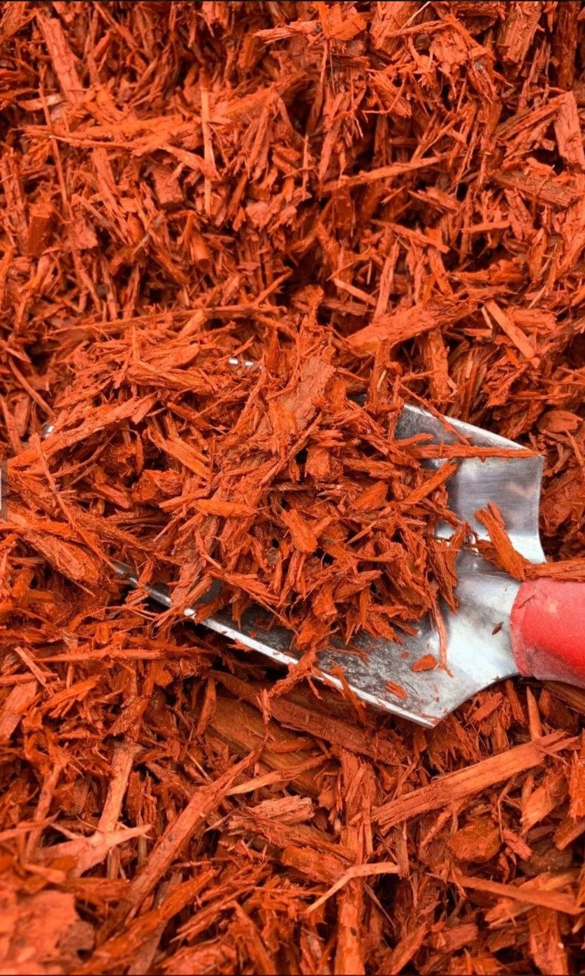 Red And Black Mulch