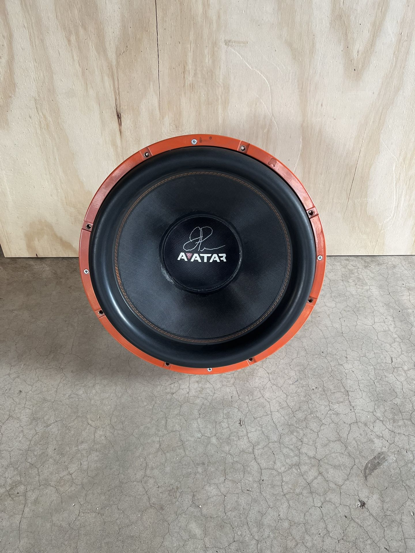 Avatar 18 Inch Subwoofer 7600 Watts // 90lbs ! - $600