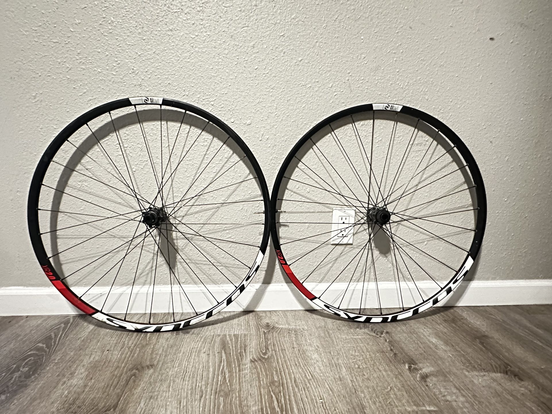 Syncross XR2.0 29er/700c boost XD