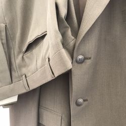 MENS 48R SUMMER  SUIT BEIGE TAN  “J. RIGGINGS” LIGHTWEIGHT