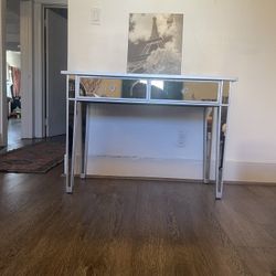Mirror vanity Table