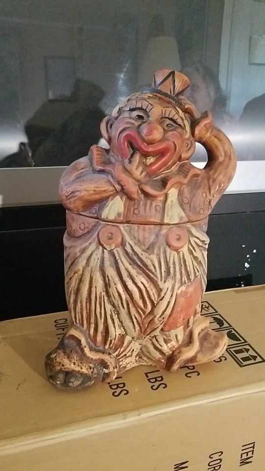 Clown cookie jar