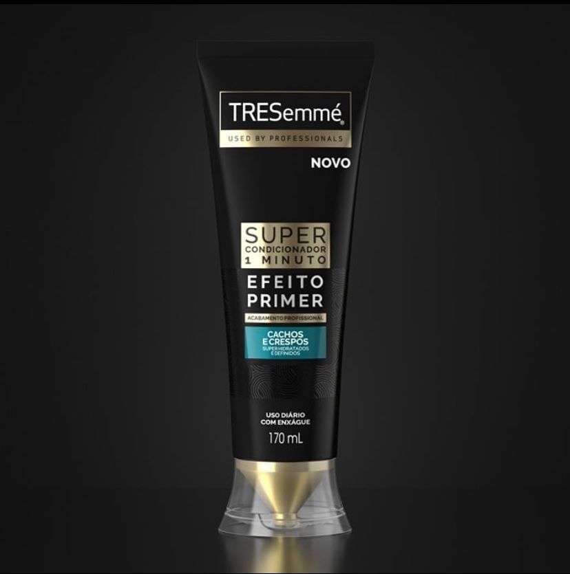 Tresemmé Curls and Frizz Super Conditioner 1 Minute Tube 170ml