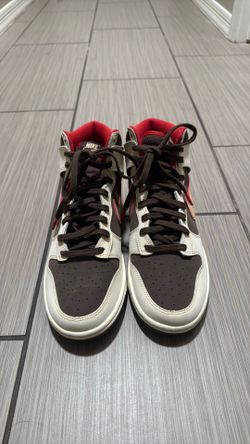Nike Dunk High SE Baroque Brown M 9.5