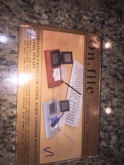 Calendar & desk set