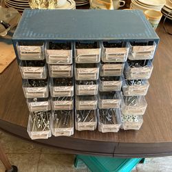 Box Of Pop Rivets different Sizes In Box 