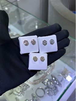 DIAMOND EARRINGS