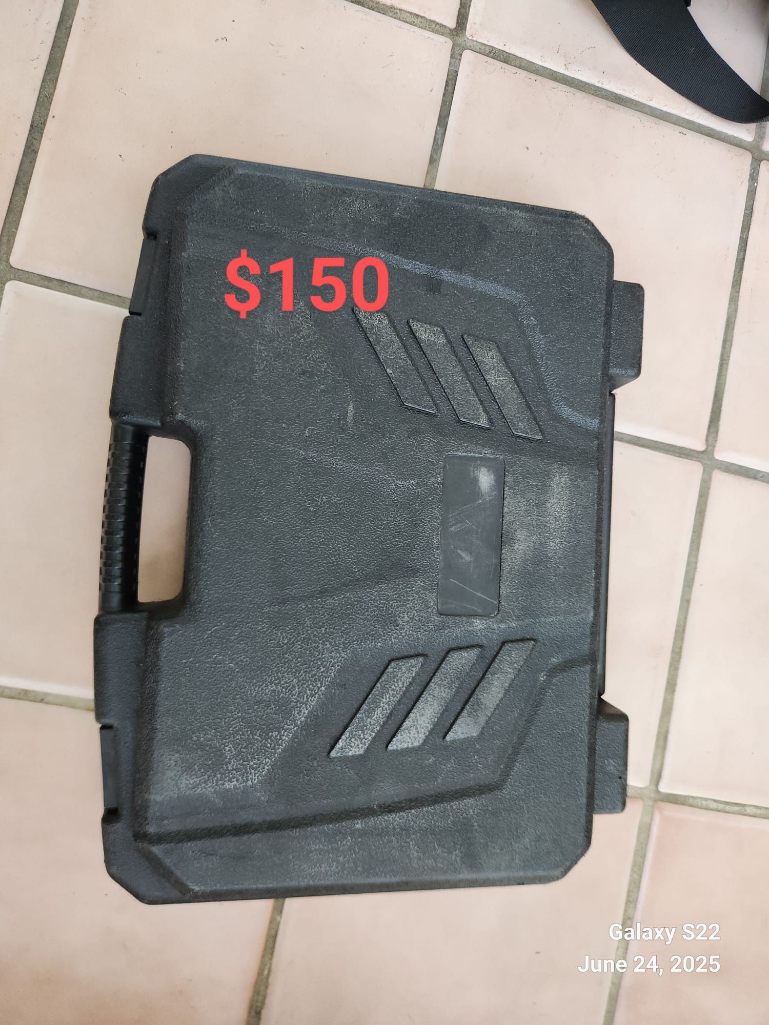 Iwiss : copper swagging tool. Swagges copper from 5/16" to 1 5/8". Tool is in mint condition. lightly used. All parts in tact, no missing parts. Origi