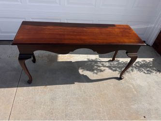 Queen Anne Style Wood Console Table