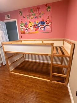 IKEA kids bed./Reversible bed, white/pine, Twin