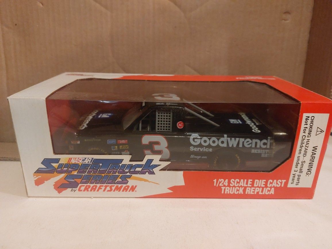 Vintage 1995 NASCAR Super Trucks #3 Mike Skinner 1:24 Diecast NIB