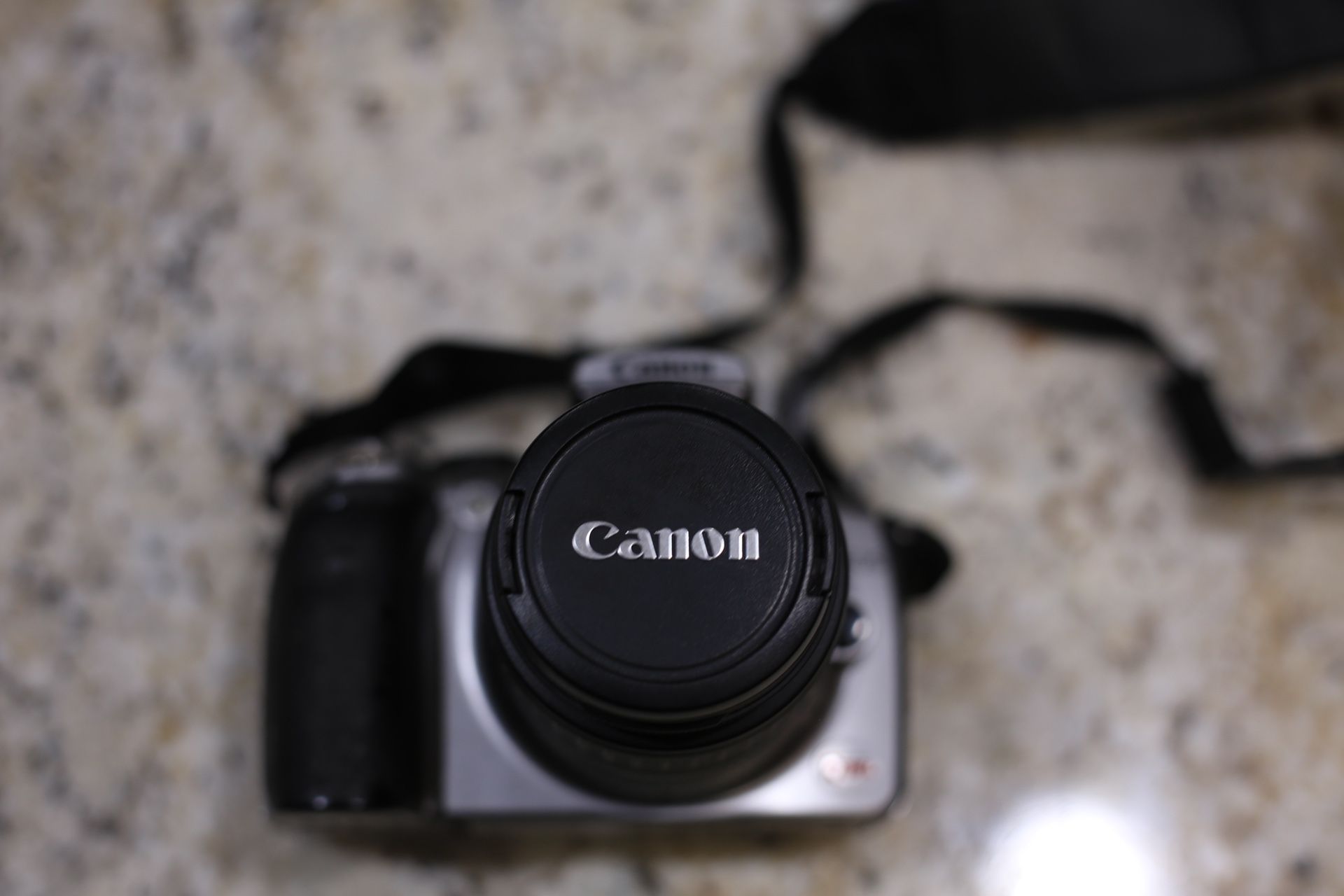 Canon Rebl w/ lens