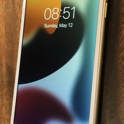Gorgeous iPhone 6s  32GB Unlocked Only $99
