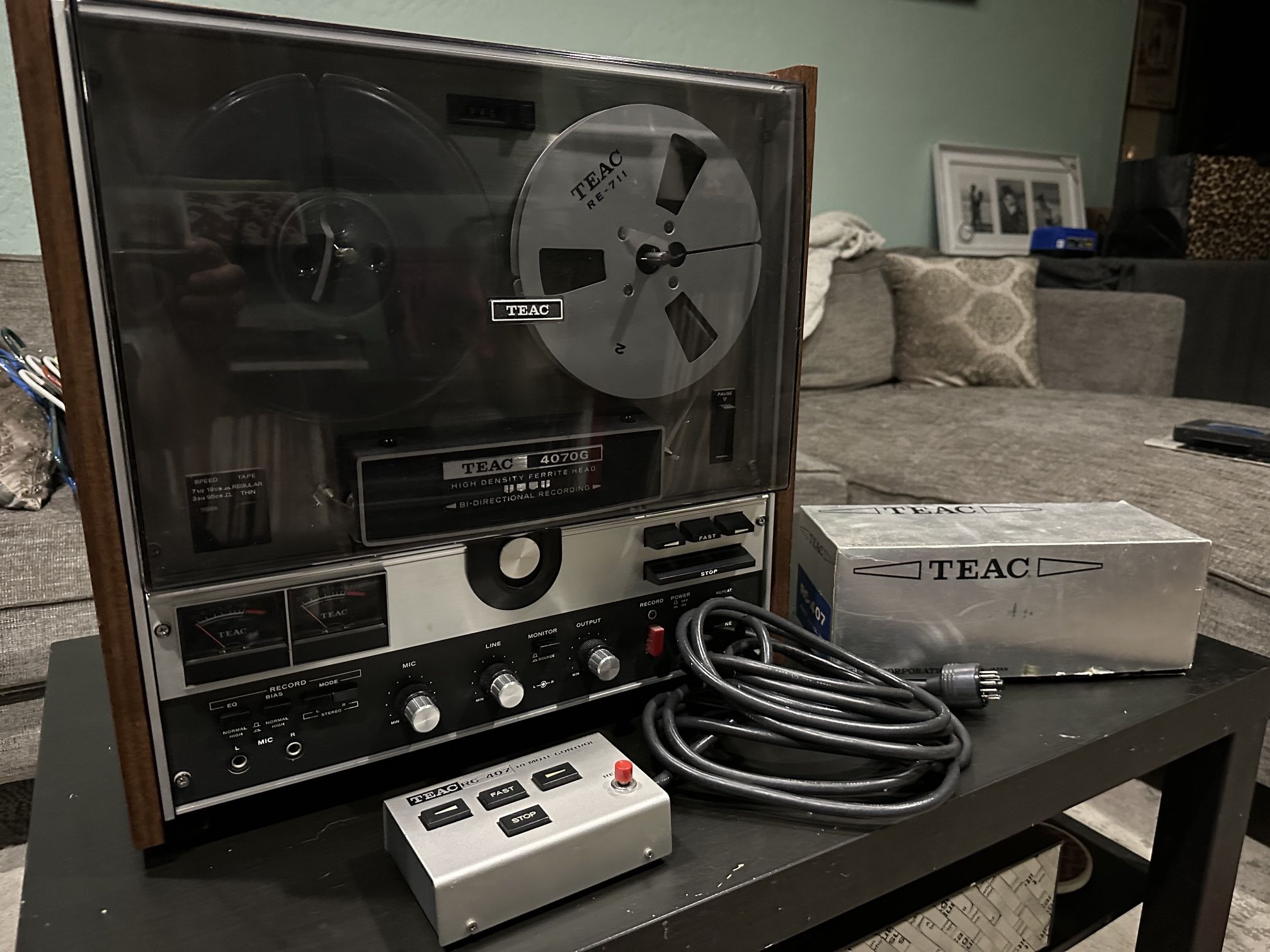 Teac Reel to Reel Stereo Tape Deck Model A-4070 Bi Directional Recording