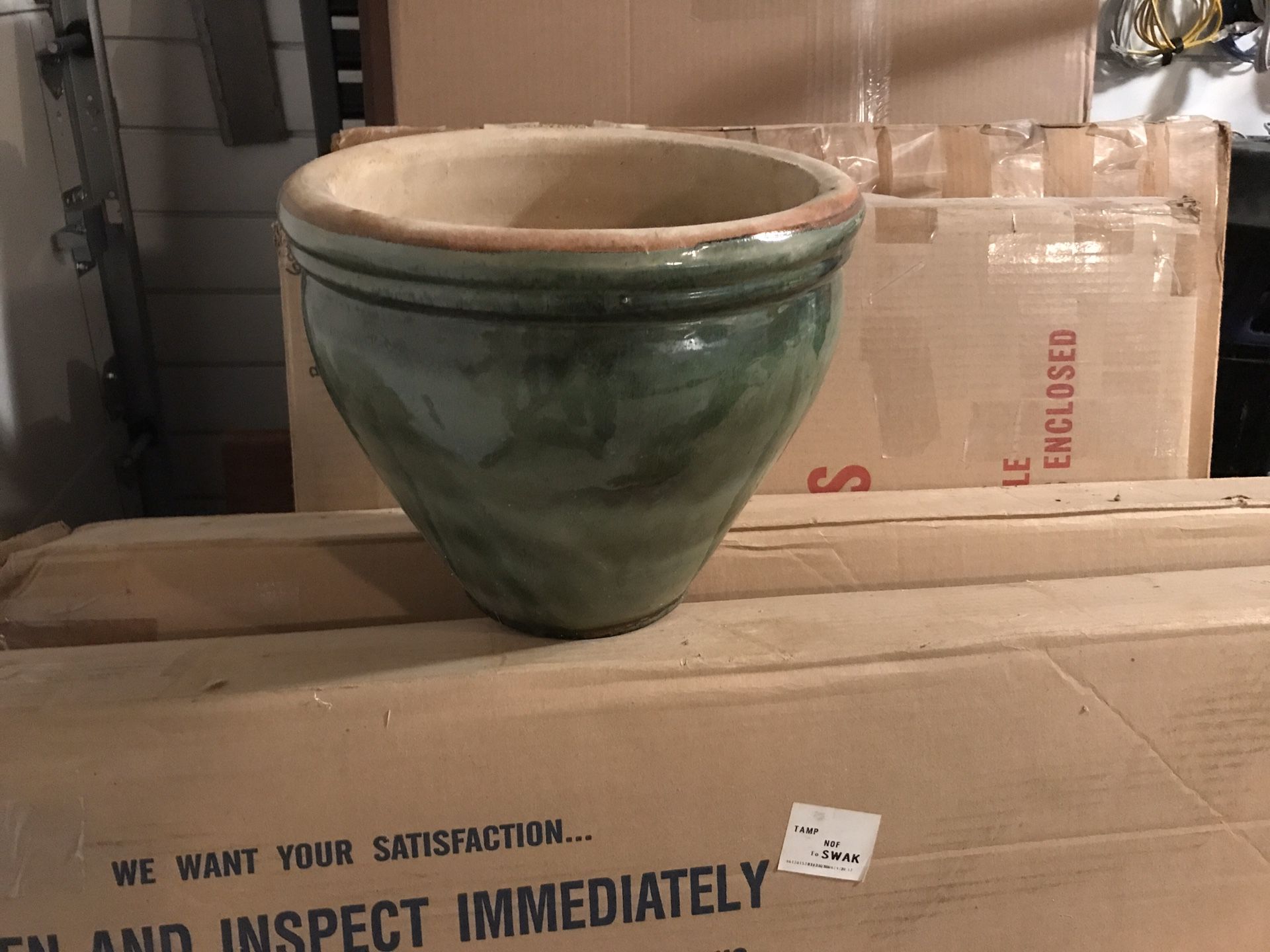 Ceramic flower pot for sale